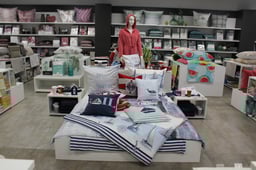 Living-Stars-Store-innen2-scaled